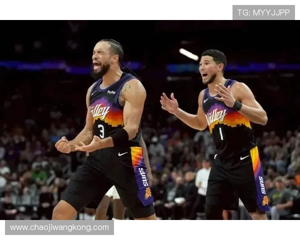 布克43分格林36分 太阳力克步行者